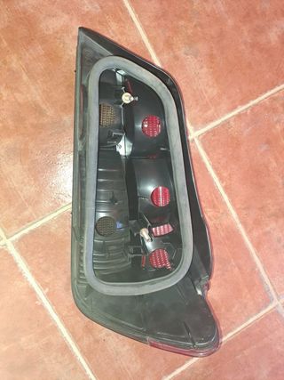 Piloto trasero Peugeot 306 hdi gti 
