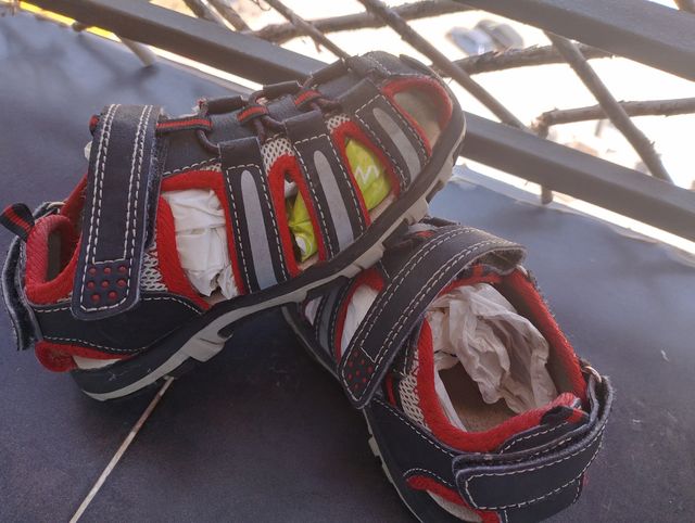 Sandalias niño talla 26