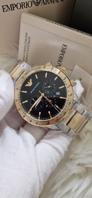 Reloj Emporio Armani cronógrafo dorado