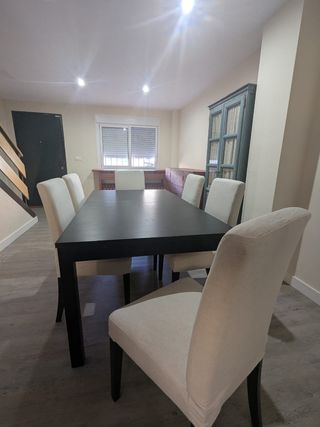 Mesa comedor extensible a 260 cm con 6 sillas