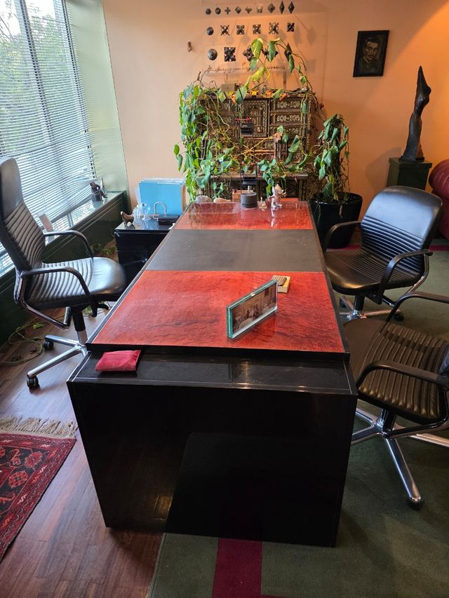 Mesa juntas edicion Armchair