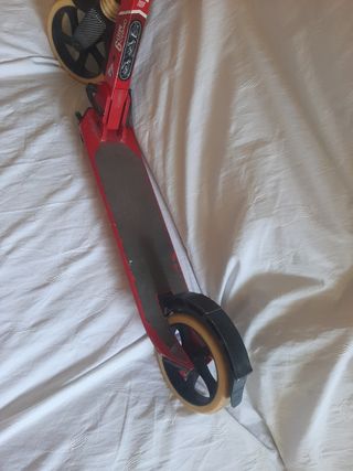 Patinete Oxelo Mid 9 rojo