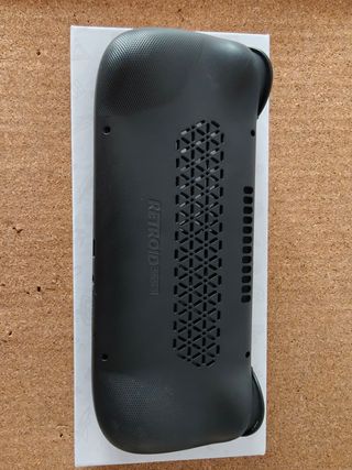 Retroid Pocket 5 - consola negra