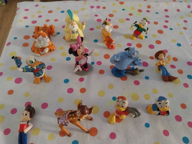 12 Figuras Disney PVC