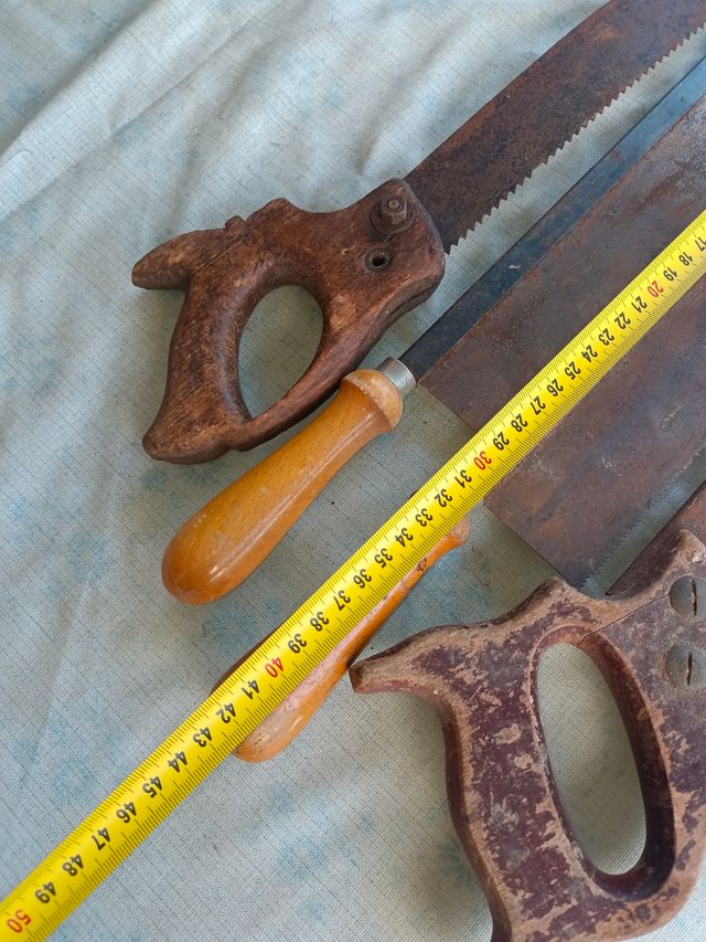 Serruchos antiguos - 4 piezas