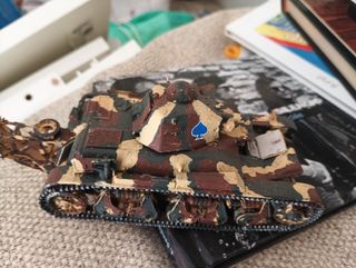 Se venden más de 50 maquetas militares 