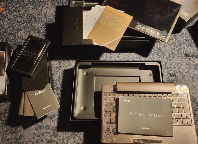 Asus Padfone & Transformer: completi per ricambi