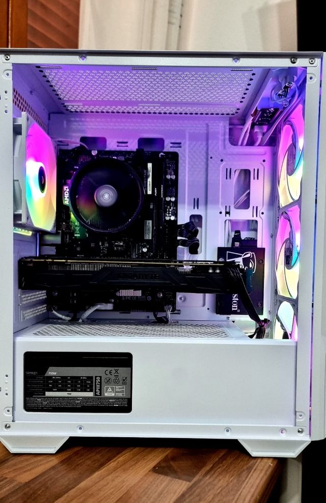 PC Ryzen 5 4.2Ghz, GTX 1080 8GB, GARANTÍA 1 AÑO