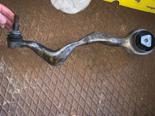 Brazos suspensión delantera soporte motor