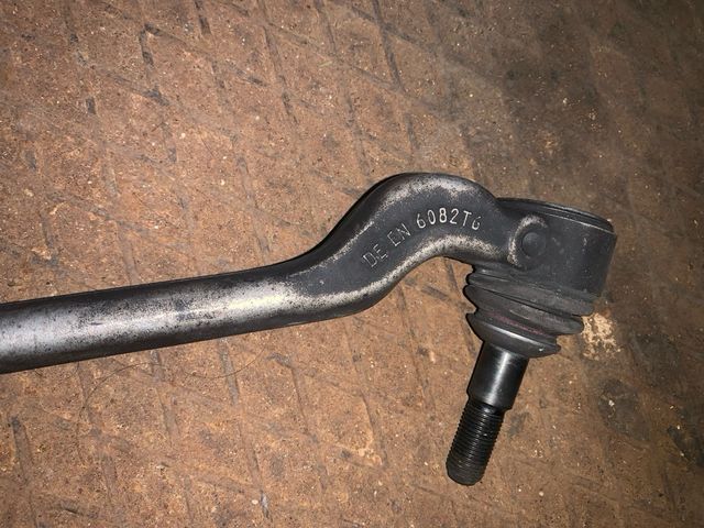 Brazos suspensión delantera soporte motor