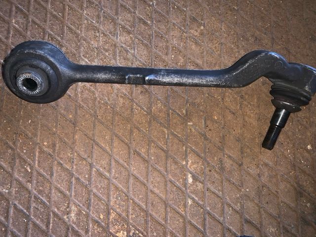 Brazos suspensión delantera soporte motor