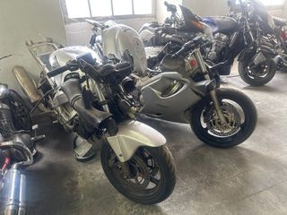 Honda CBR 600 F dos ynidades recambios documentada