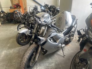Honda CBR 600 F dos ynidades recambios documentada