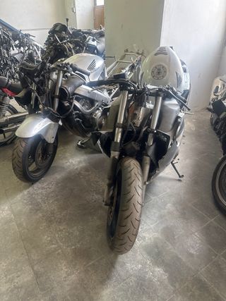 Honda CBR 600 F dos ynidades recambios documentada