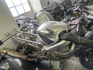 Honda CBR 600 F dos ynidades recambios documentada