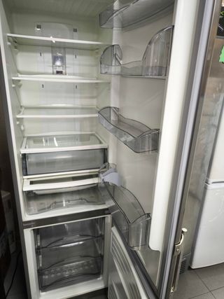 Nevera combi 2m - Frigorífico