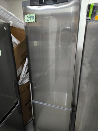 Nevera combi 2m - Frigorífico