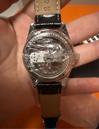 Reloj esqueleto automático