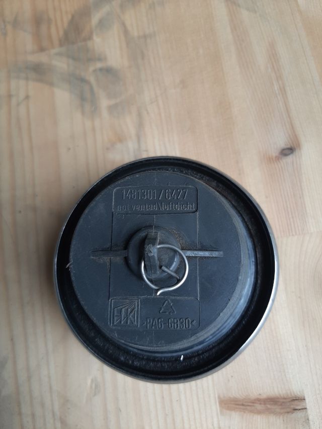 Tapa de gasoil Scania