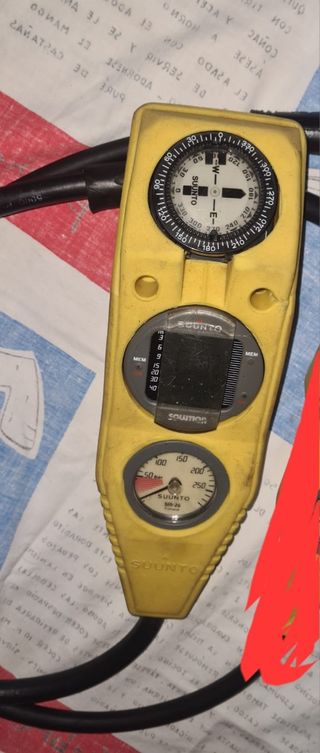 Ordenador Suunto solution+ brujula y manometro 