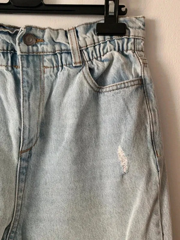 Vaqueros rotos Kiabi talla 34 (XS)