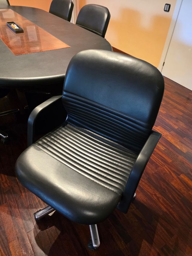 Mesa juntas edición  limitada Stache