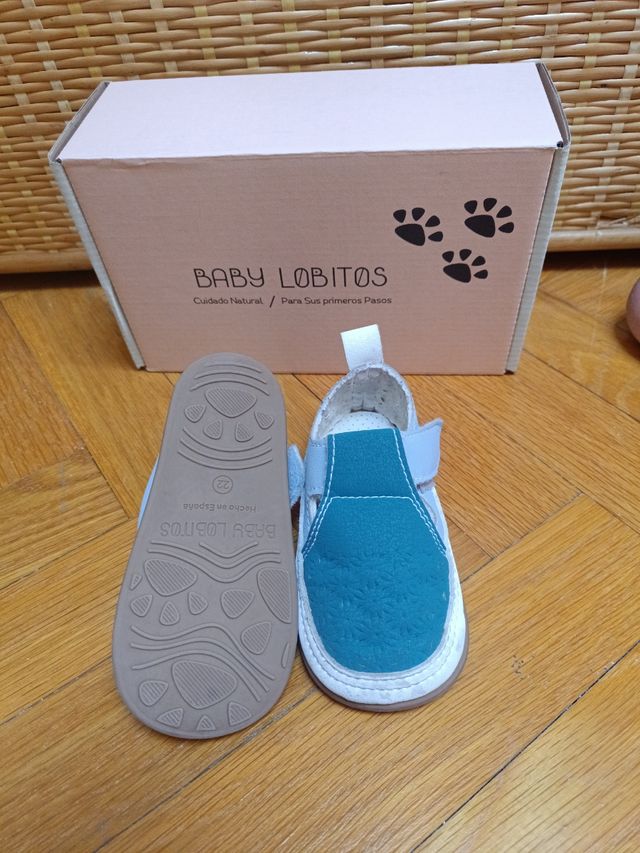 Zapatos respetuoso de niño talla 22