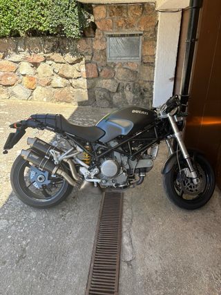 16.250km Ducati Monster S2R 800