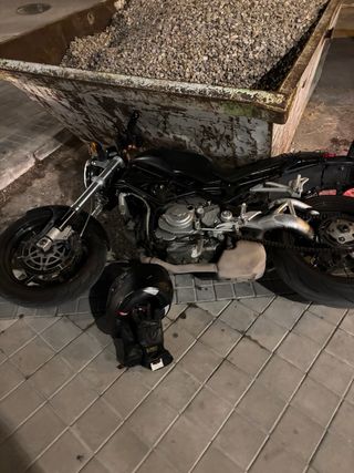 16.250km Ducati Monster S2R 800