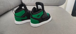 Zapatillas Jordan 1 bebé 