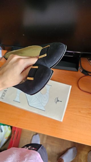 Tacones negros mujer