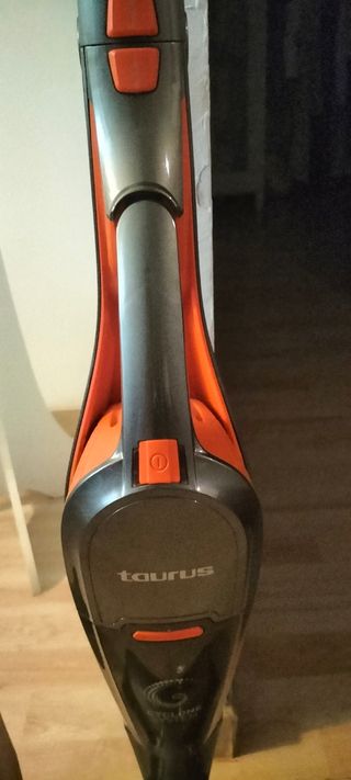 Aspiradora Taurus Unlimited 25.6 Lithium