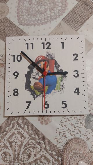 Orologio Super Mario a parete con lancette