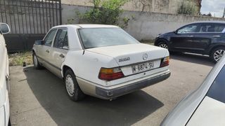 Mercedes-Benz Clase E 1993