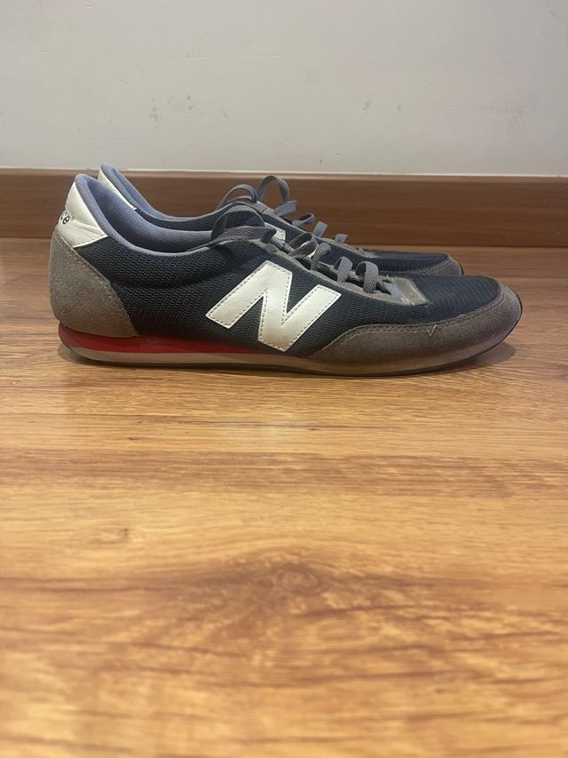 Zapatillas New Balance 410 - Azul Marino y Gris