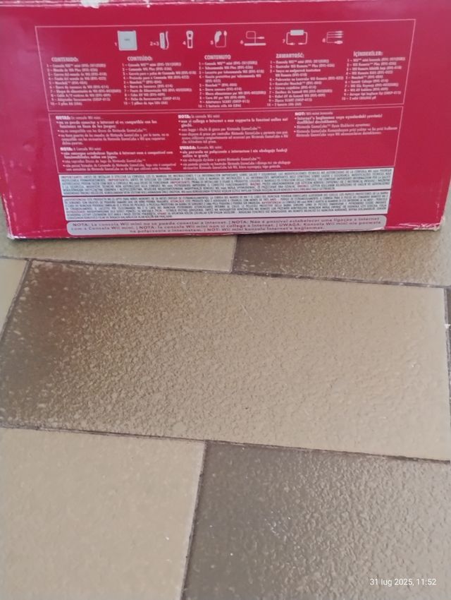 Nintendo Wii mini rossa - completa di tutto