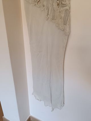 Vestido largo estructura abalorios zara