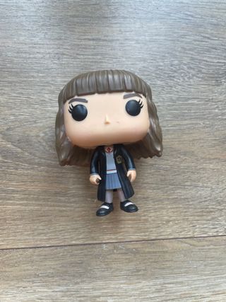 Funko Pop Hermione Granger
le falta la barita