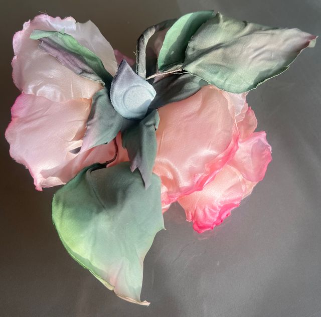 Broche -spilla Rosa in seta