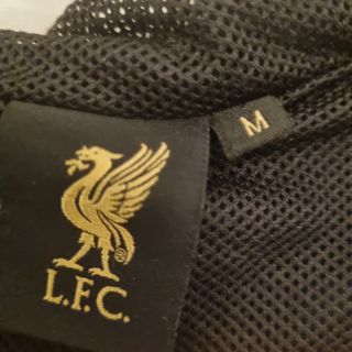 Chaqueta Liverpool FC azul oscuro y roja