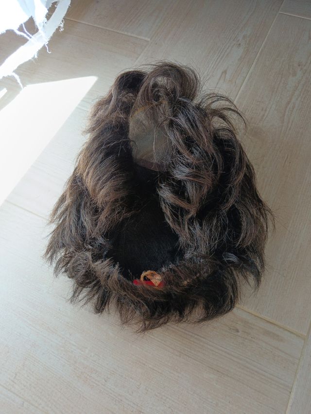 Peluca Gisela Mayer marrón