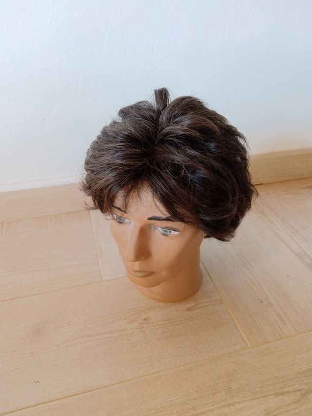 Peluca Gisela Mayer marrón