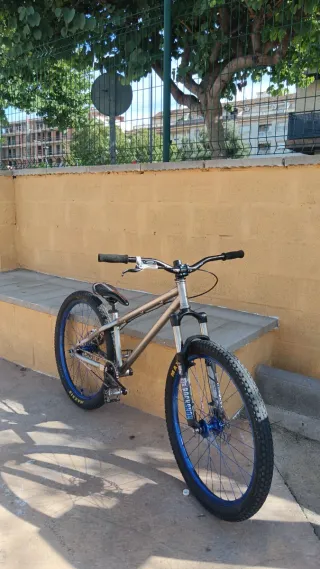 SE CANBIA O SE VENDE