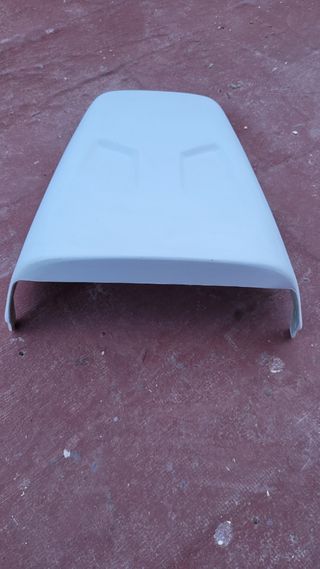 Tapa sillón trasero VFR750F RC36I