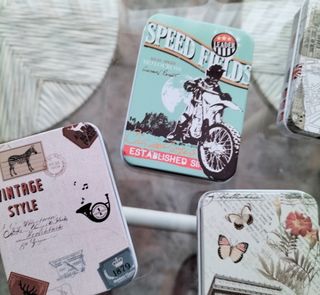 8 Cajitas metálicas vintage