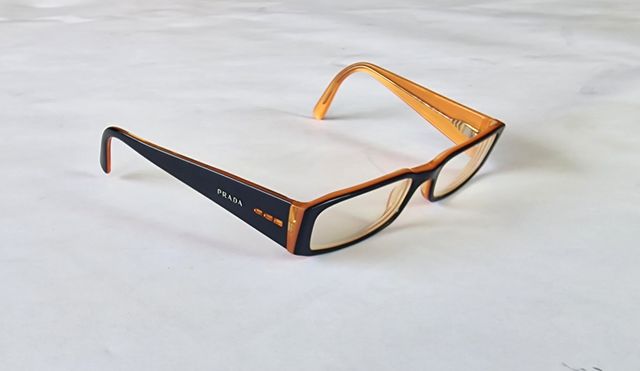 Occhiali Prada con portaocchiali