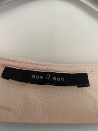 Blusa beige Esseose c/volante