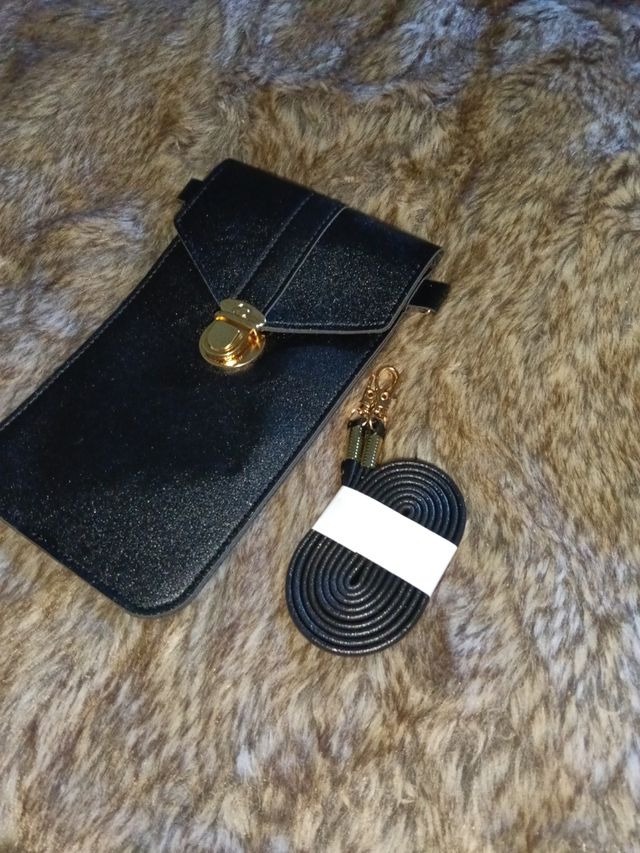 Bolsito móvil negro - bandolera