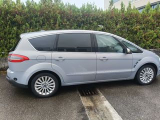Ford S-MAX 2012