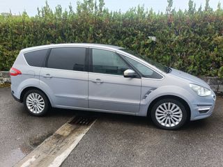 Ford S-MAX 2012